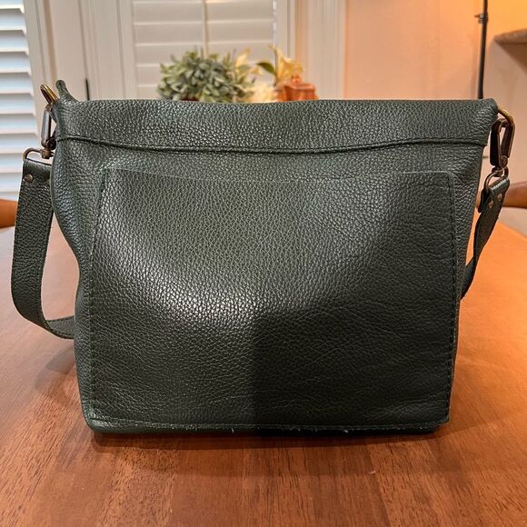 Calma 11 600 Full Grain Leather Crossbody Bag Dark Green Spain Large EUC - Picture 4 of 8
